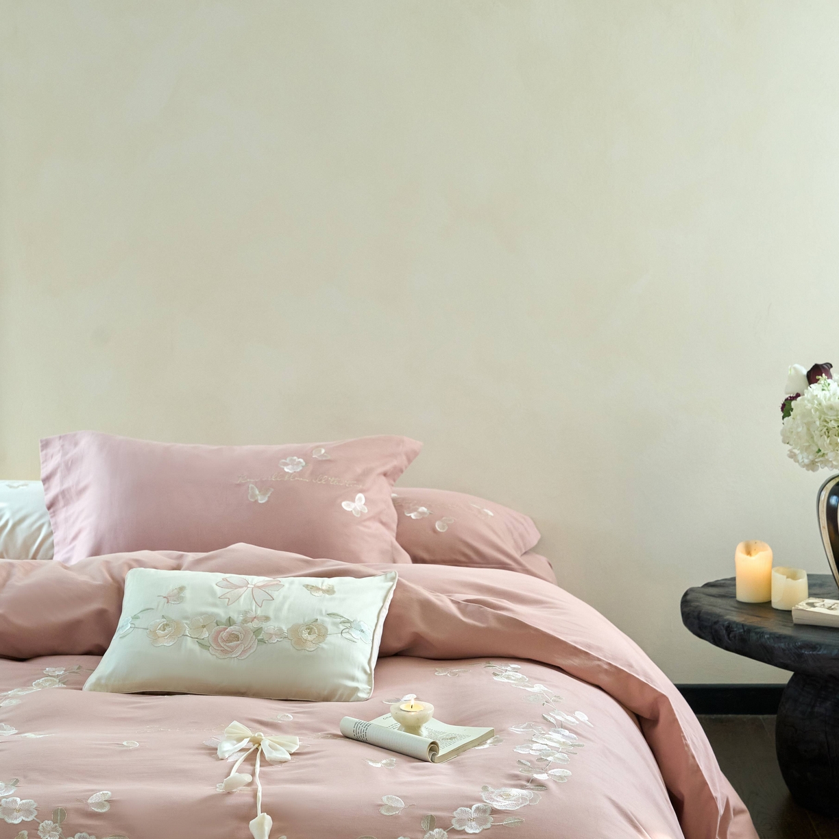 91家纺网 家纺一手货源 找家纺 佳汐蓝家纺 2025秋冬新款刺绣长绒棉全棉纯棉磨毛四件套花序 花序-浆果