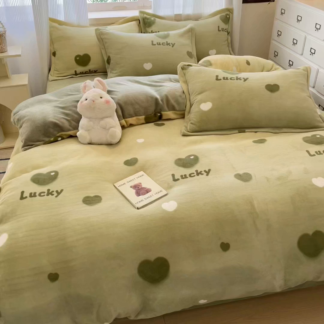 91家纺网 家纺一手货源 找家纺 （总）女子家纺 2025秋冬新款加厚200g牛奶绒印花四件套