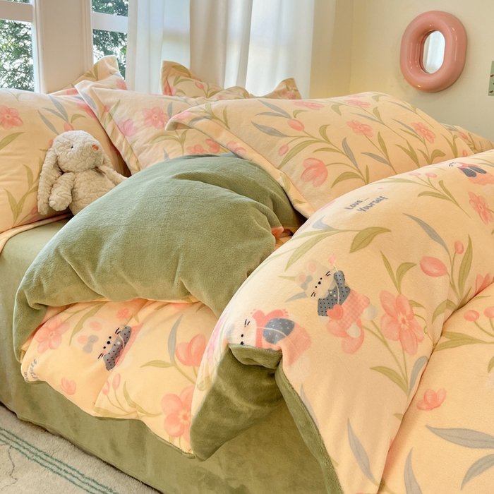 91家纺网 家纺一手货源 找家纺 （总）女子家纺 2025秋冬新款加厚200g牛奶绒印花四件套