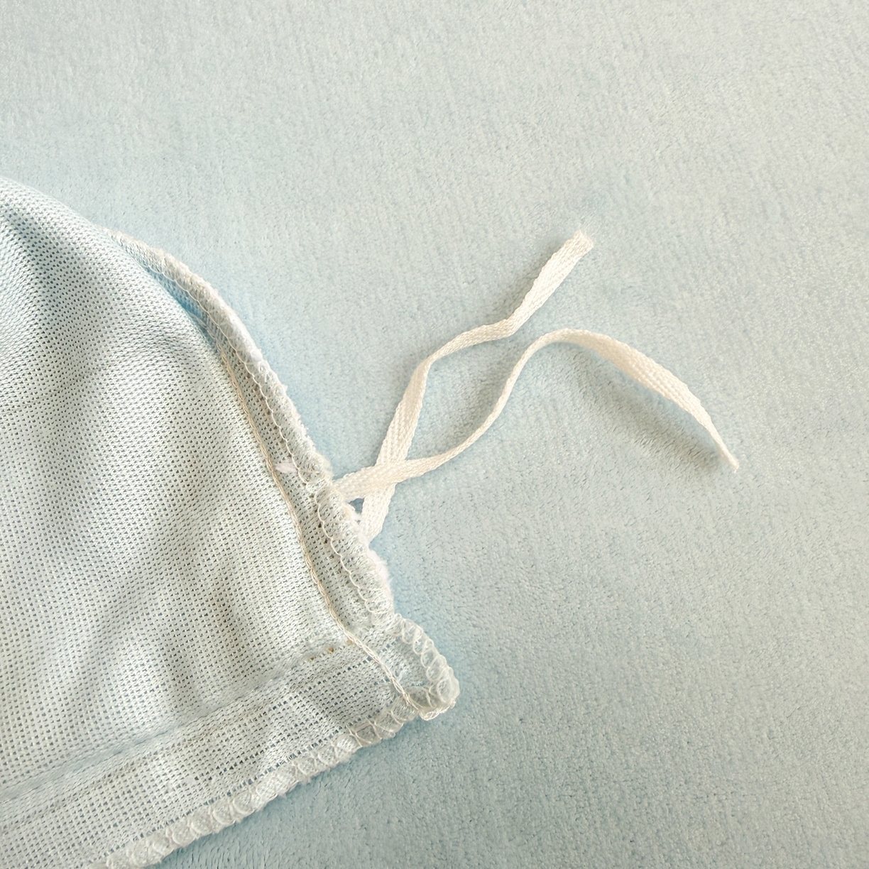 91家纺网 家纺一手货源 找家纺 （总）呗旺鹿 2025新款A类牛奶绒数码印花卡通小清新四件套（场景二）