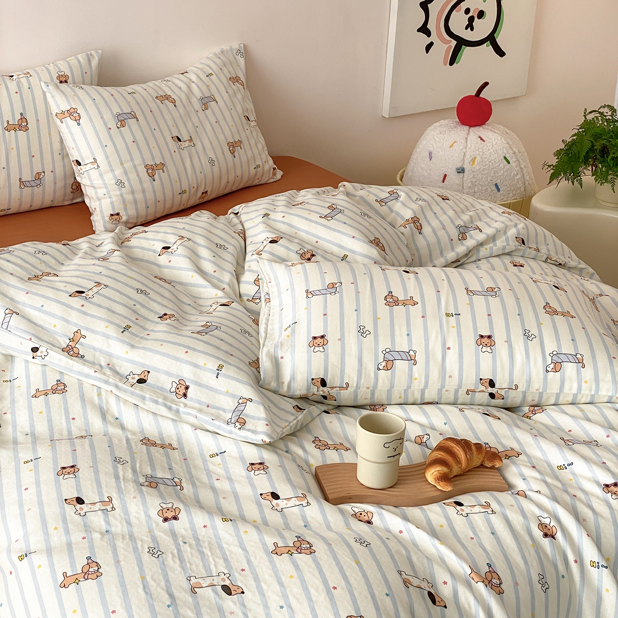 91家纺网 家纺一手货源 找家纺 8小时家纺 2025新款40s天然肌理双层纱四件套 腊肠狗