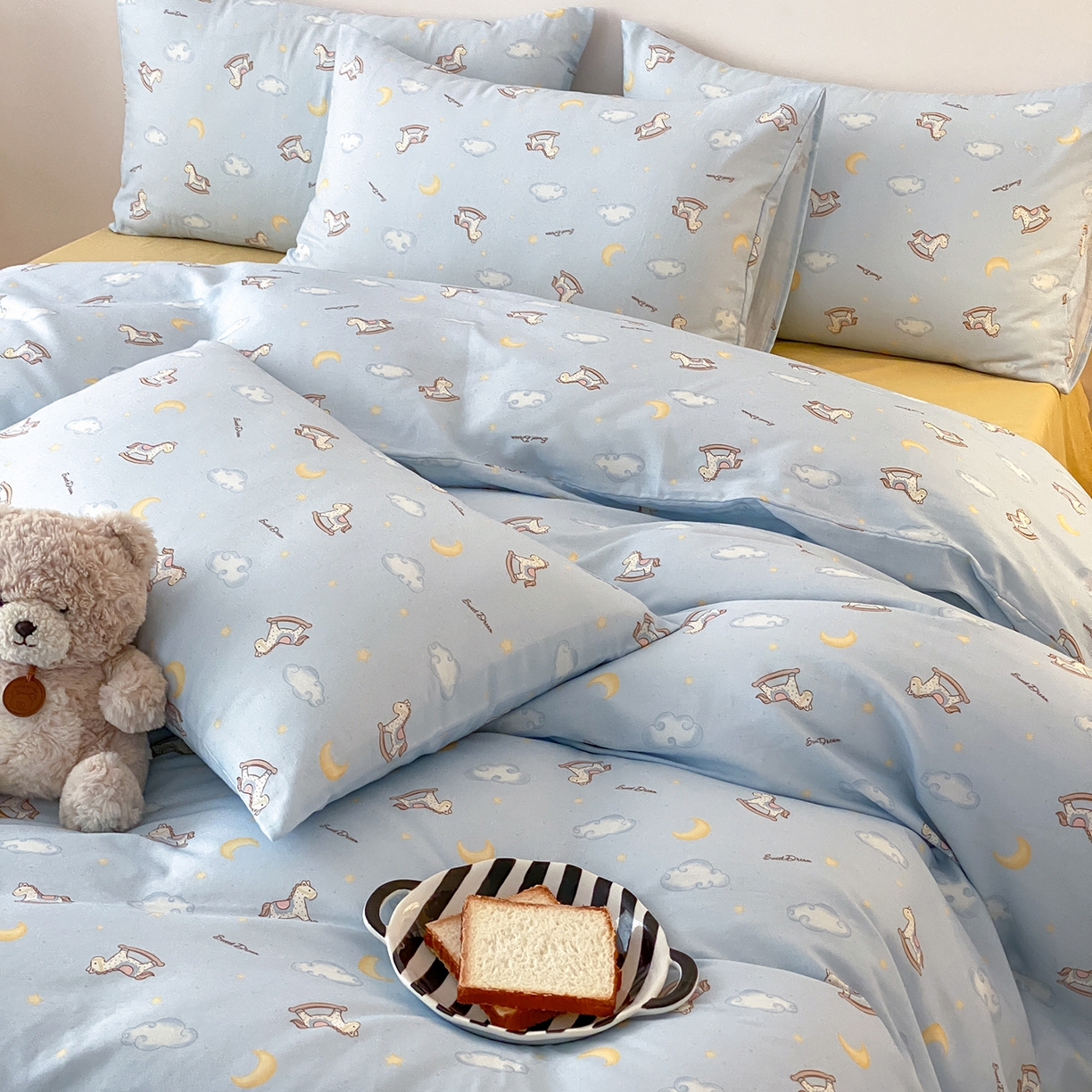 91家纺网 家纺一手货源 找家纺 8小时家纺 2025新款40s天然肌理双层纱四件套 摇篮曲