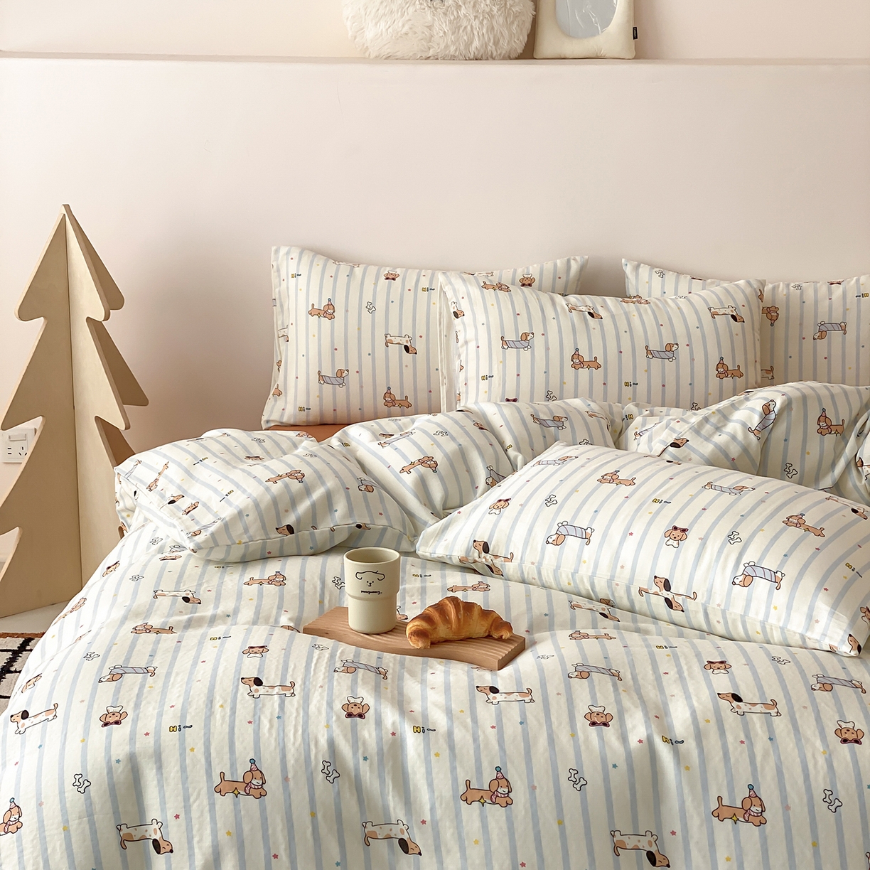 91家纺网 家纺一手货源 找家纺 8小时家纺 2025新款40s天然肌理双层纱四件套 腊肠狗