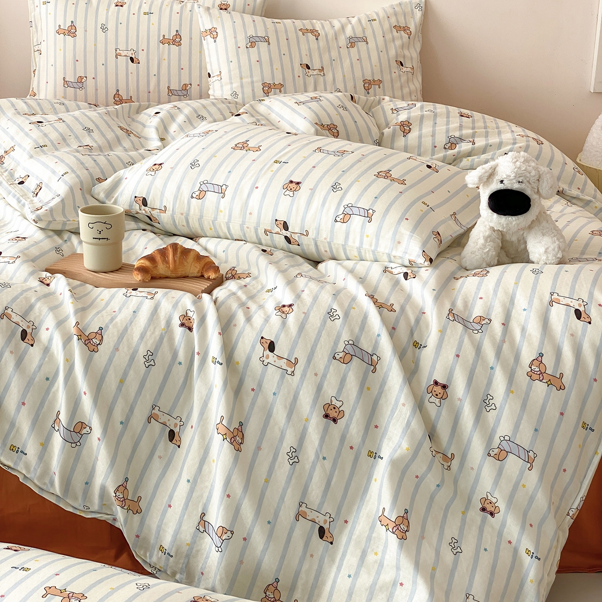 91家纺网 家纺一手货源 找家纺 8小时家纺 2025新款40s天然肌理双层纱四件套 腊肠狗