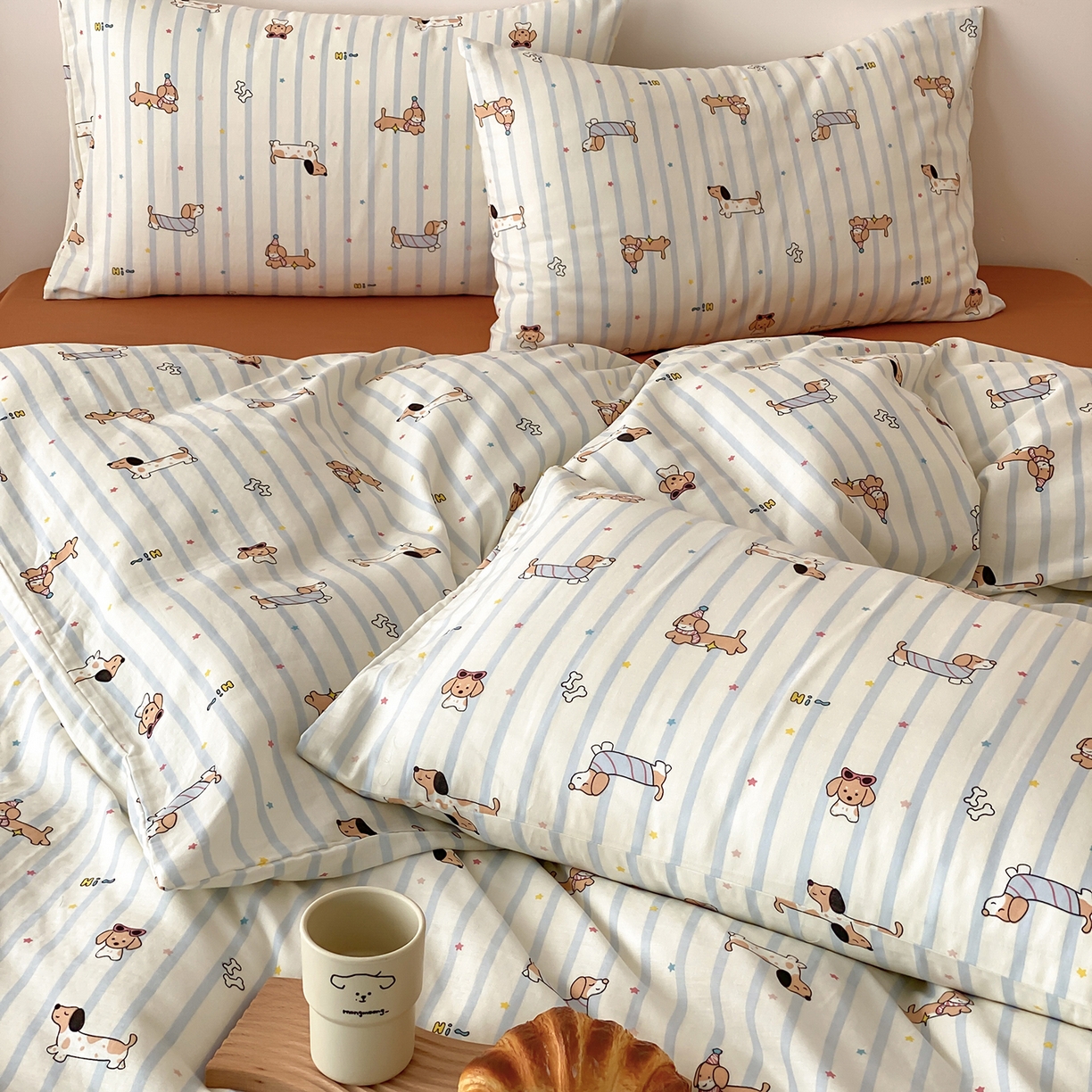 91家纺网 家纺一手货源 找家纺 8小时家纺 2025新款40s天然肌理双层纱四件套 腊肠狗