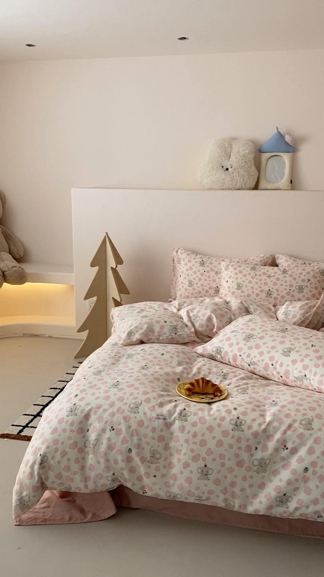 91家纺网 家纺一手货源 找家纺 8小时家纺 2025新款40s天然肌理双层纱四件套 斑点象