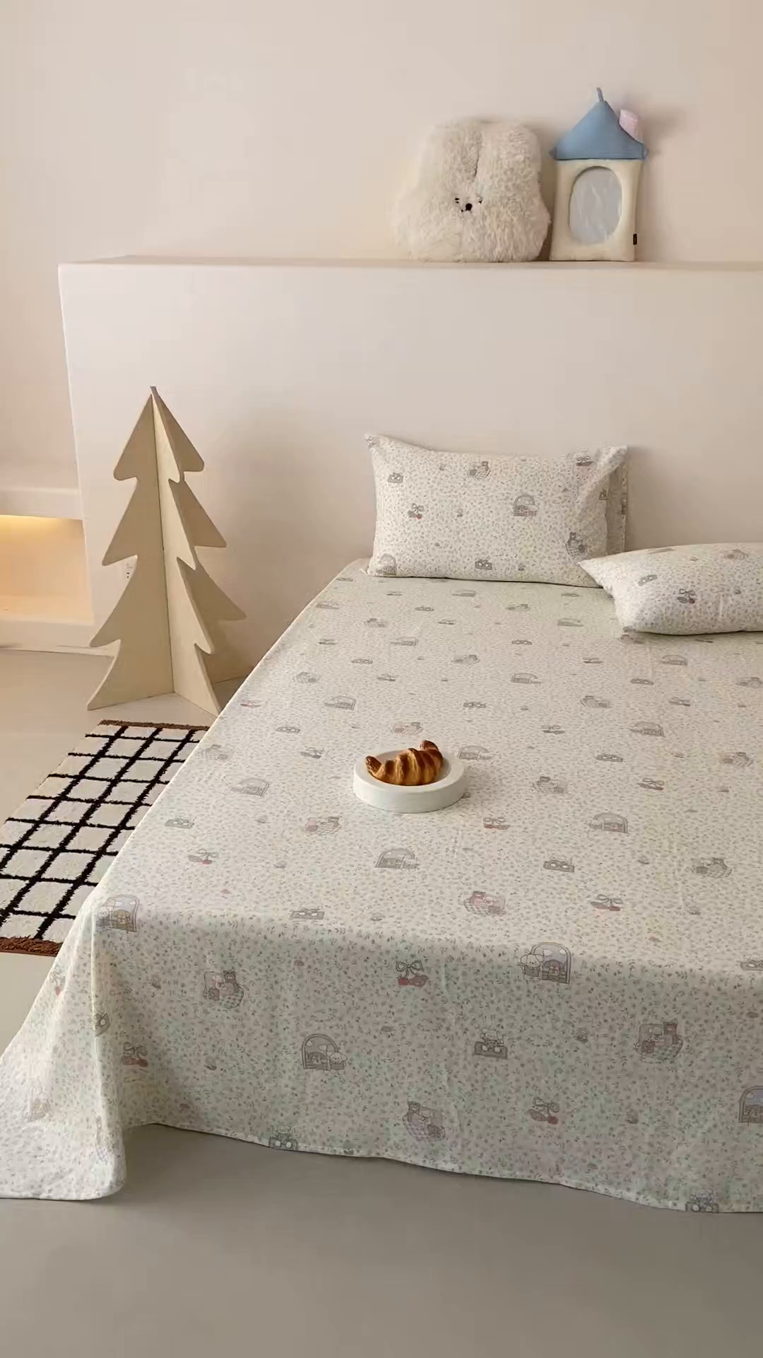 91家纺网 家纺一手货源 找家纺 8小时家纺 2025新款40s天然肌理双层纱单品床单 快乐小狗床单