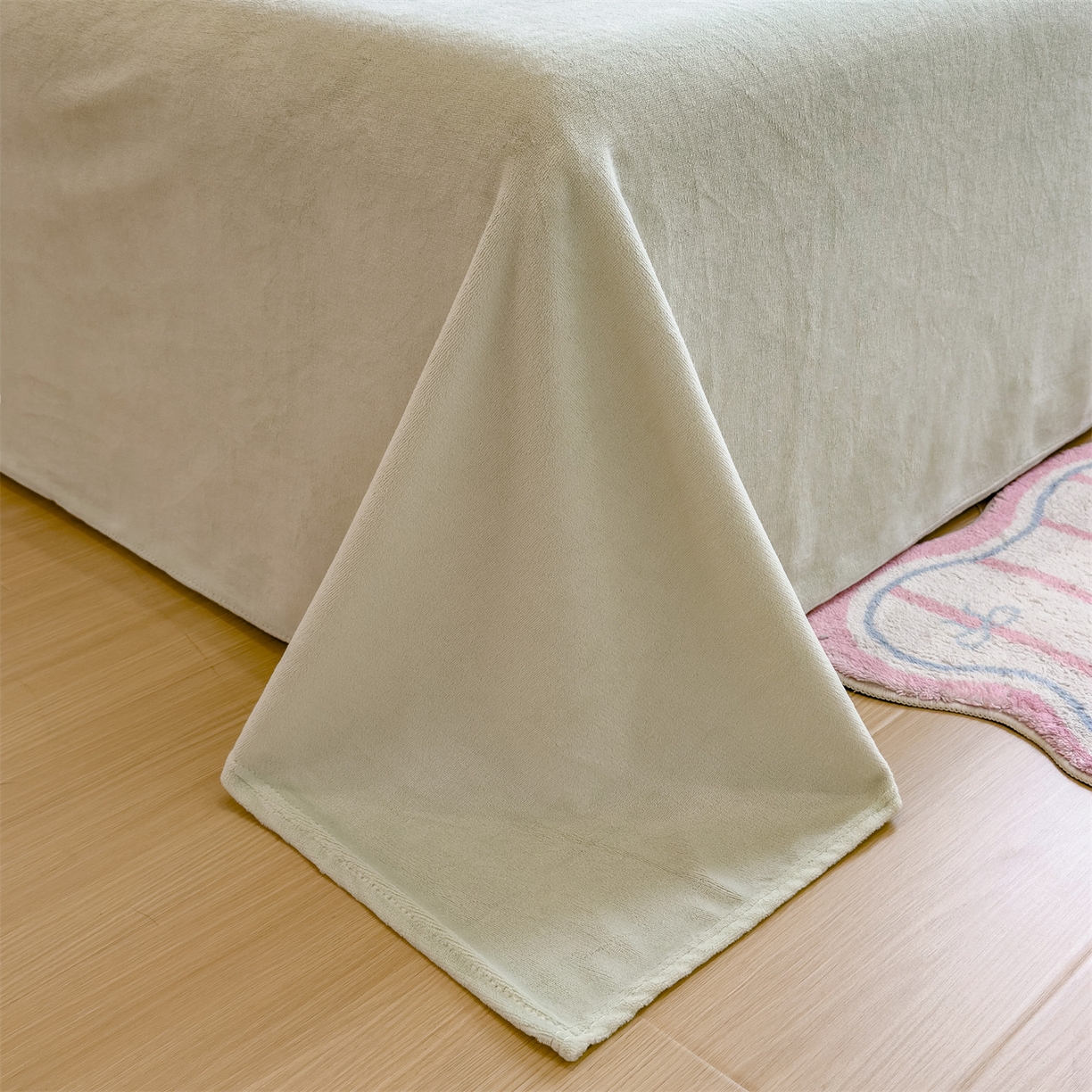 91家纺网 家纺一手货源 找家纺 兄弟坊 2025新款A类牛奶绒印花毛巾绣四件套 毛巾绣-绿森林