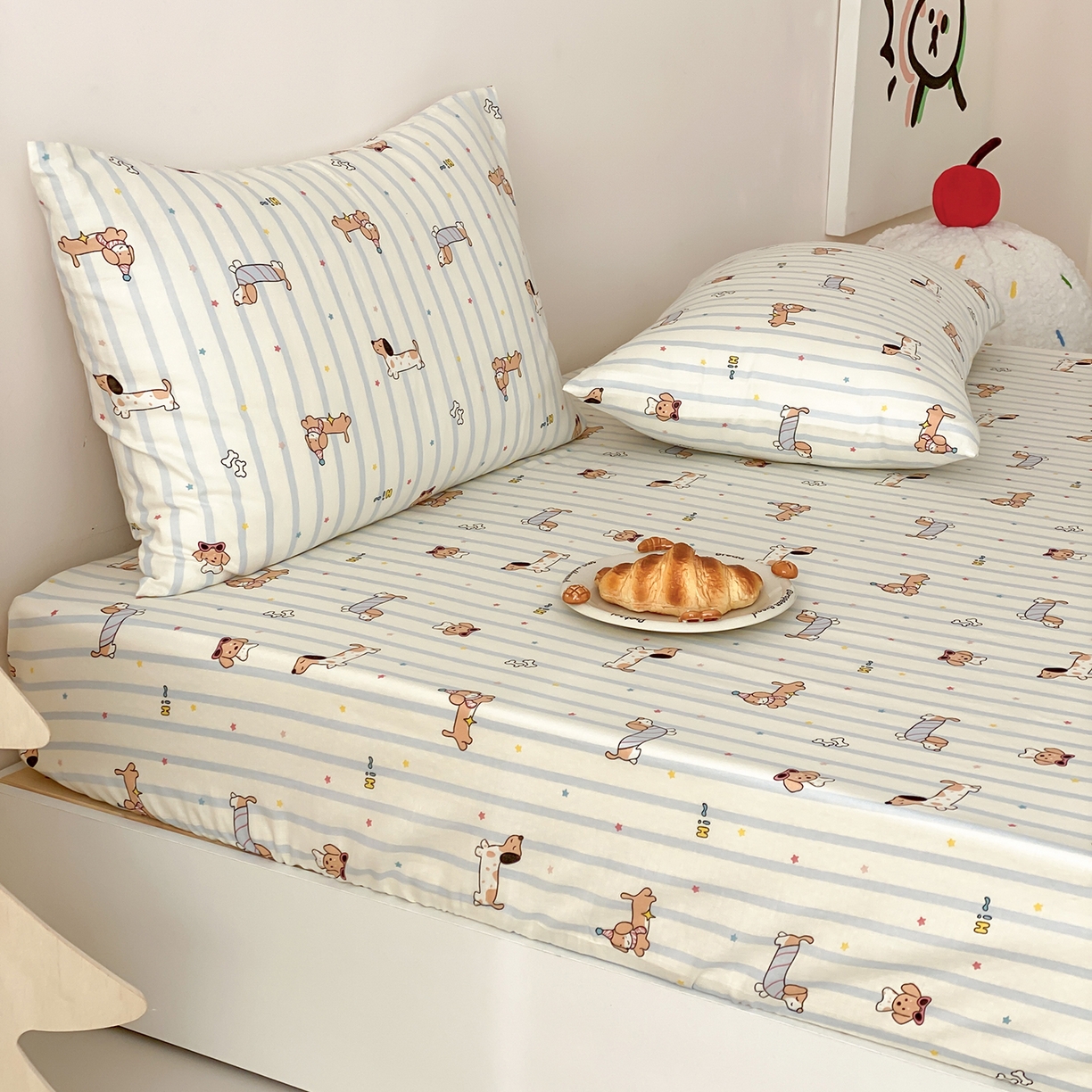 91家纺网 家纺一手货源 找家纺 8小时家纺 2025新款40s天然肌理双层纱单品床笠 腊肠狗