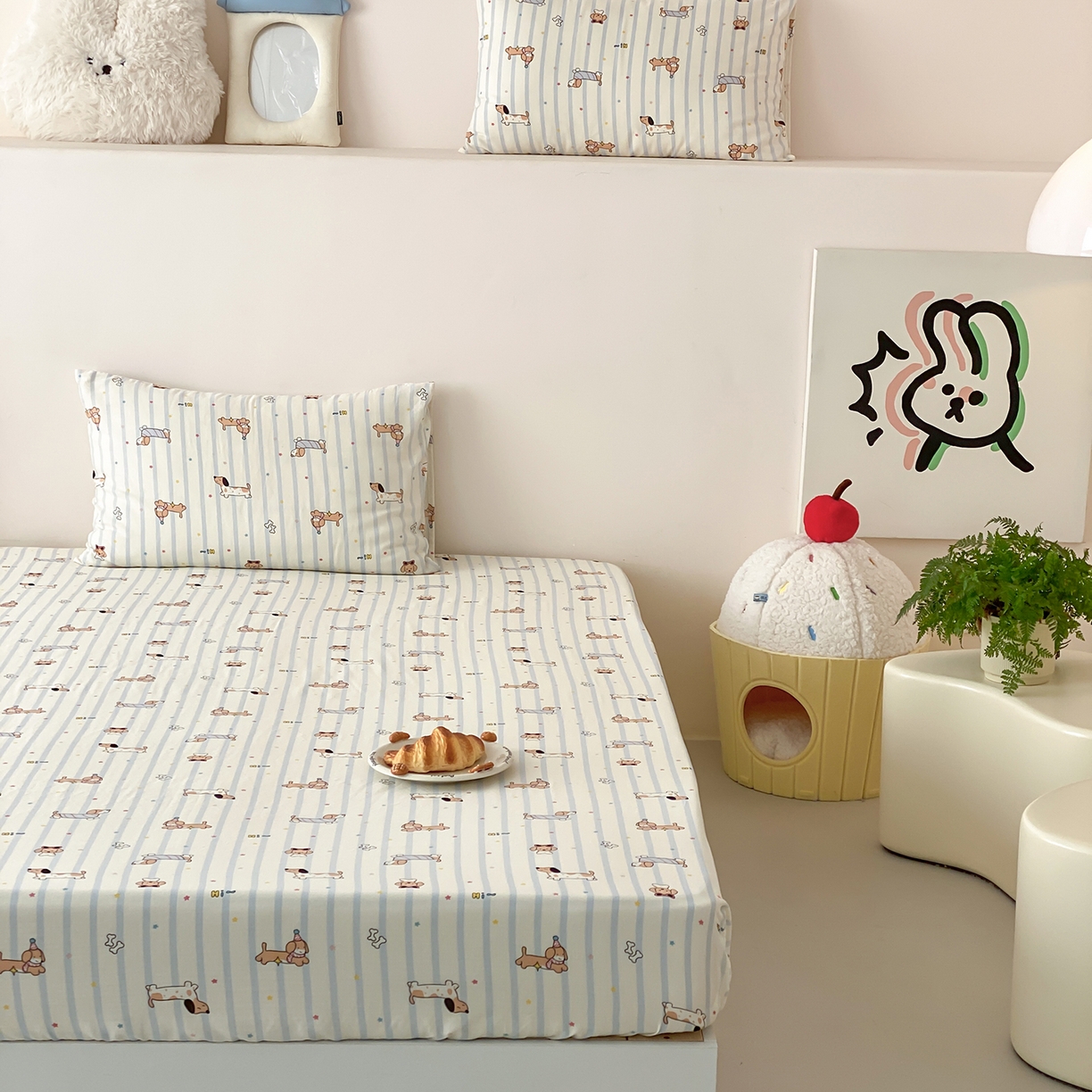 91家纺网 家纺一手货源 找家纺 8小时家纺 2025新款40s天然肌理双层纱单品床笠 腊肠狗