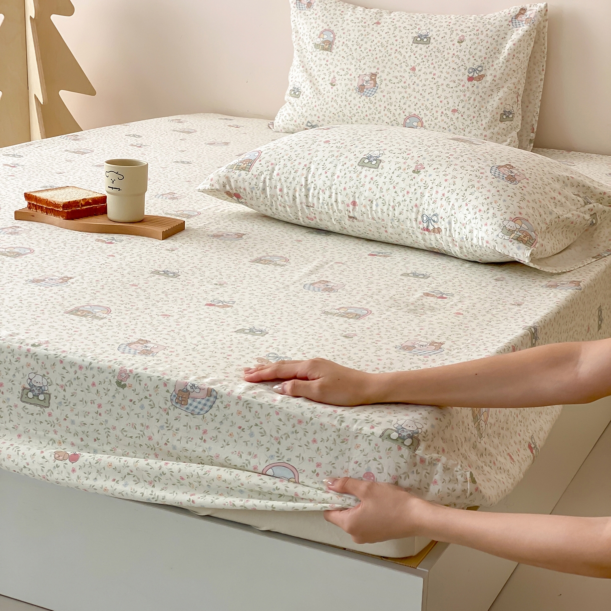 91家纺网 家纺一手货源 找家纺 8小时家纺 2025新款40s天然肌理双层纱单品床笠 快乐小狗