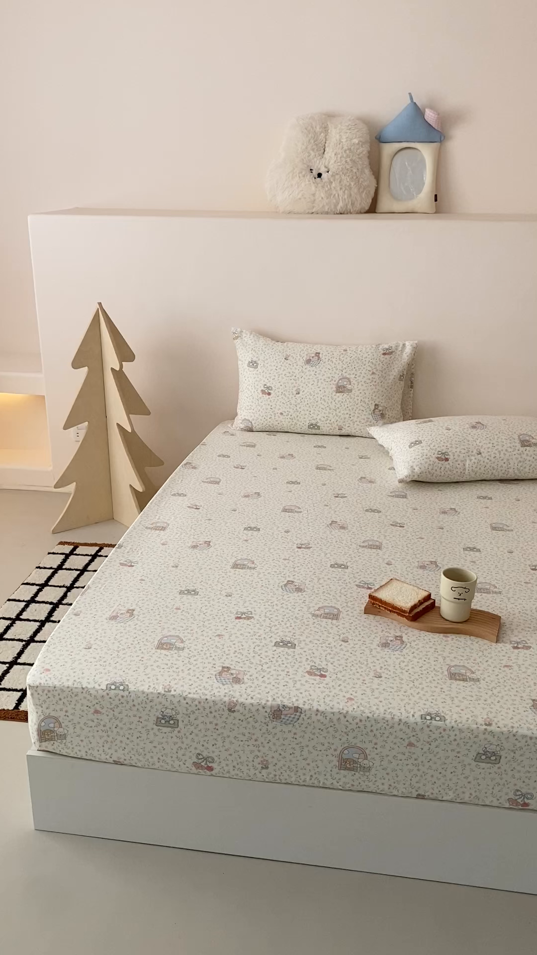 91家纺网 家纺一手货源 找家纺 8小时家纺 2025新款40s天然肌理双层纱单品床笠 快乐小狗