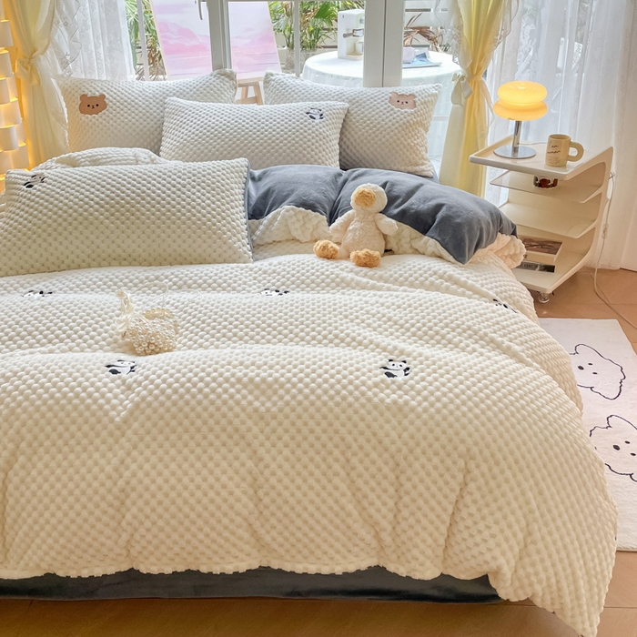 91家纺网 家纺一手货源 找家纺 （总）咏绒家纺工厂店 2025新款豆豆绒A类刺绣款四件套