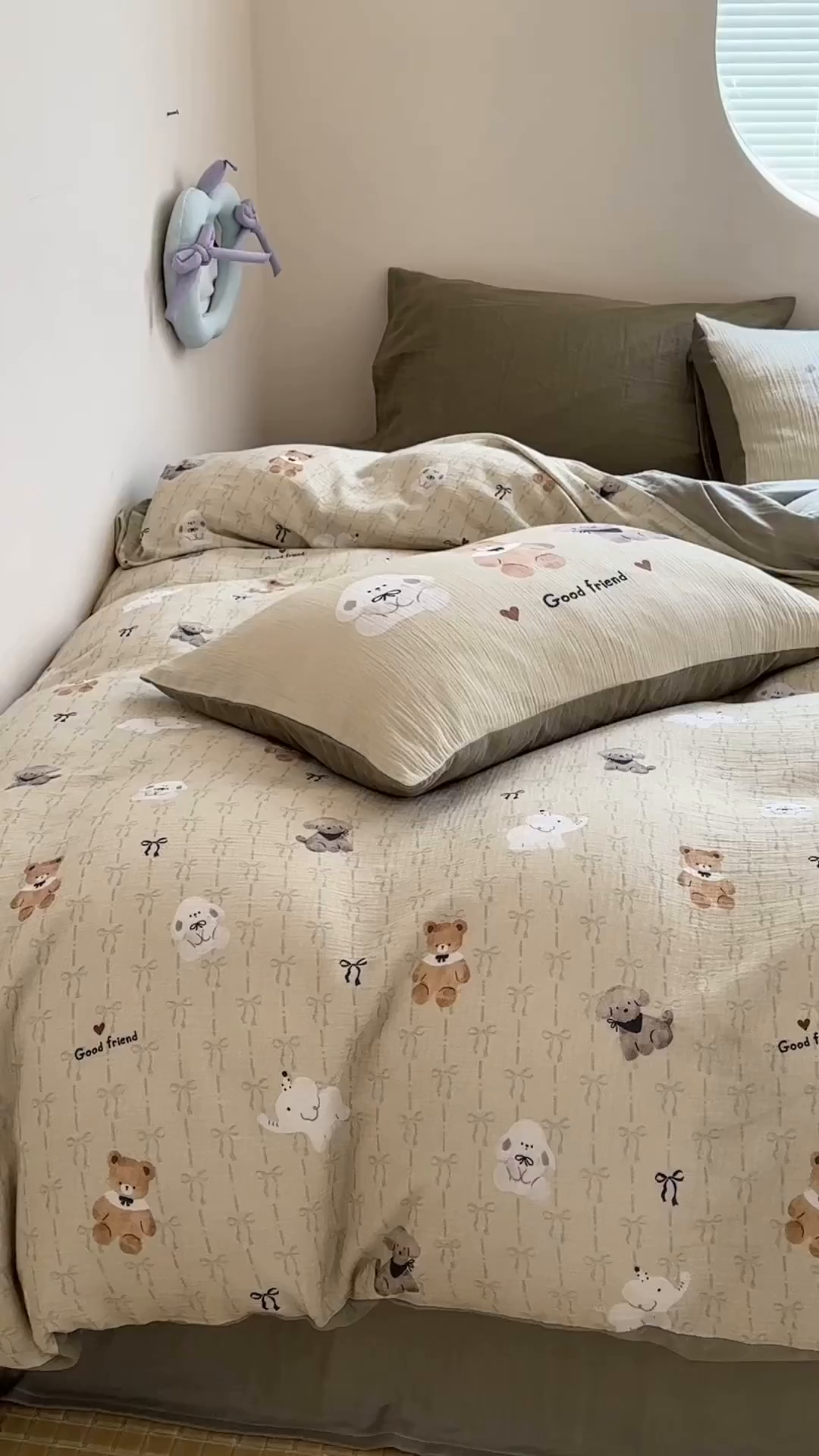 91家纺网 家纺一手货源 找家纺 （总）咏绒家纺工厂店 2025新款全棉皱皱纱大版卡通数码印花款四件套