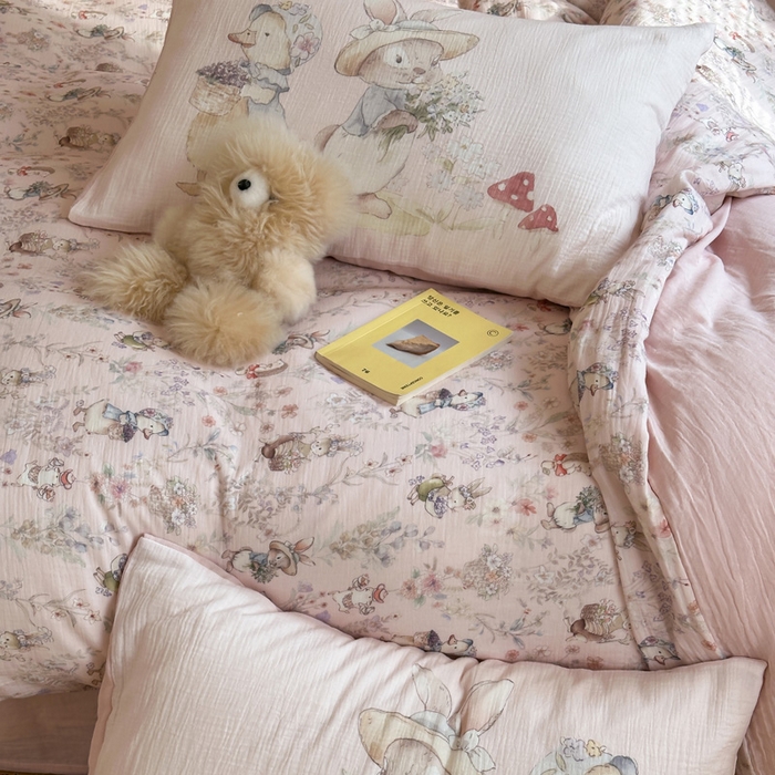 91家纺网 家纺一手货源 找家纺 （总）咏绒家纺工厂店 2025新款全棉皱皱纱大版卡通数码印花款四件套