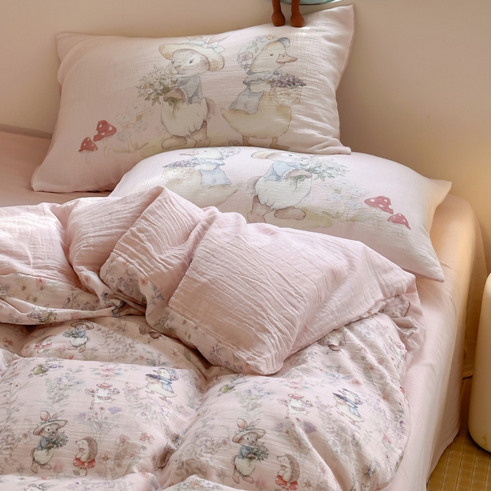 91家纺网 家纺一手货源 找家纺 （总）咏绒家纺工厂店 2025新款全棉皱皱纱大版卡通数码印花款四件套