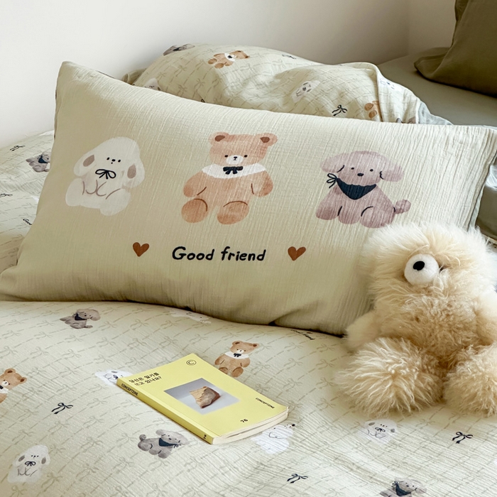 91家纺网 家纺一手货源 找家纺 咏绒家纺工厂店 2025新款全棉皱皱纱大版卡通数码印花款四件套 漂亮的领结-绿