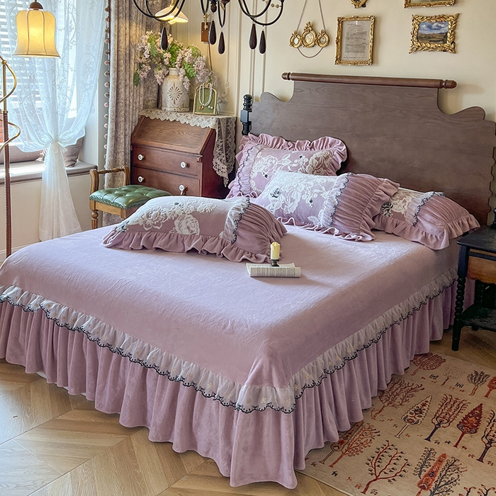 91家纺网 家纺一手货源 找家纺 （总）网红馆（ck家纺） 2025新款牛奶绒雕花花边四件套--国色天香