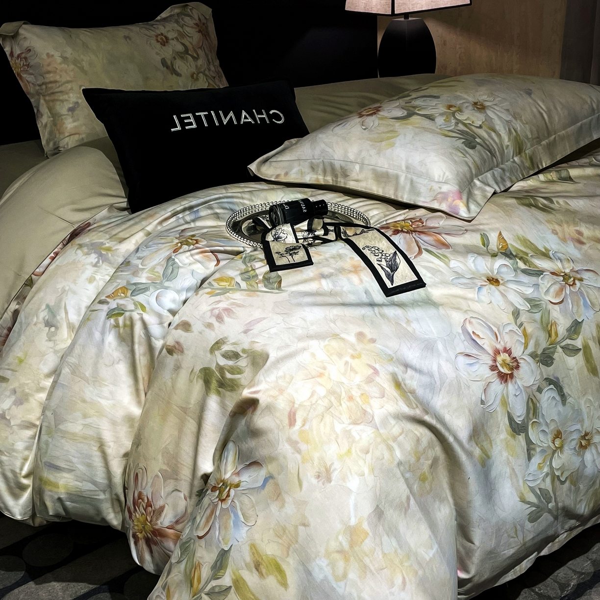 91家纺网 家纺一手货源 找家纺 大渔生活 2025新款贡缎长绒棉高品数码印花四件套 花锦奢眠