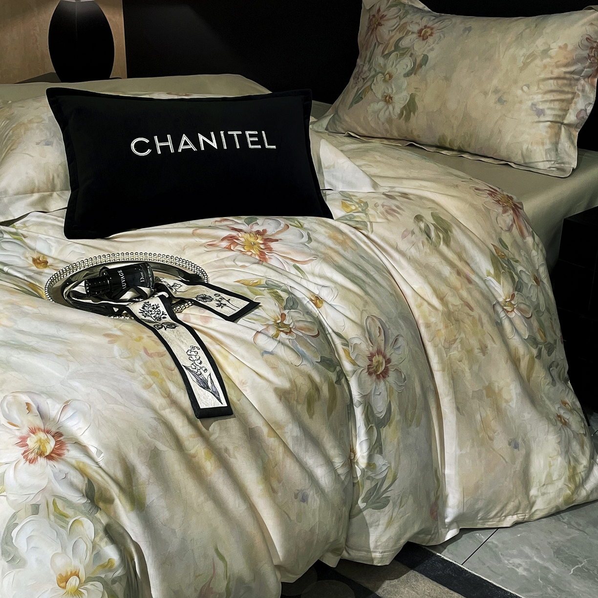 91家纺网 家纺一手货源 找家纺 大渔生活 2025新款贡缎长绒棉高品数码印花四件套 花锦奢眠