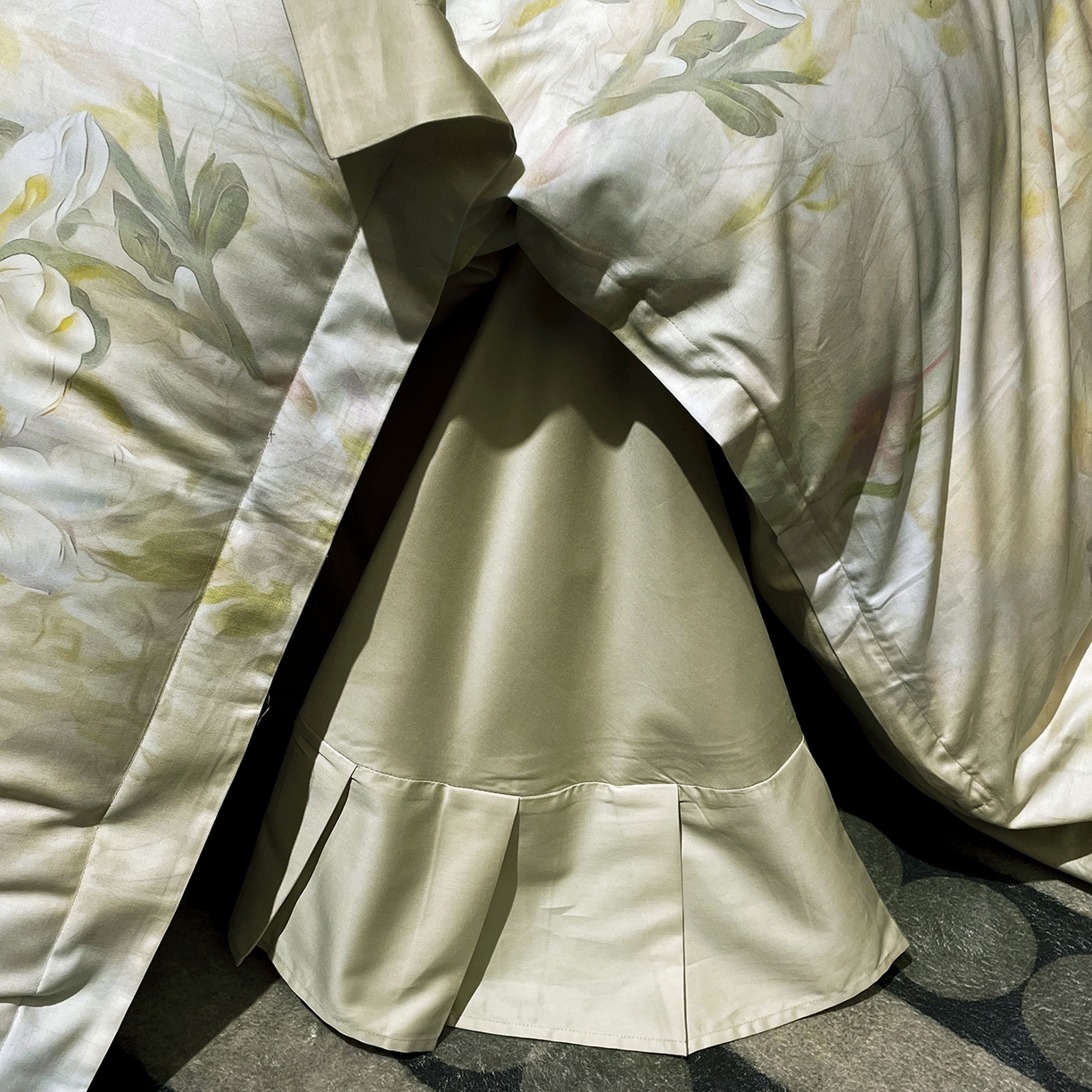 91家纺网 家纺一手货源 找家纺 大渔生活 2025新款贡缎长绒棉高品数码印花四件套 花锦奢眠