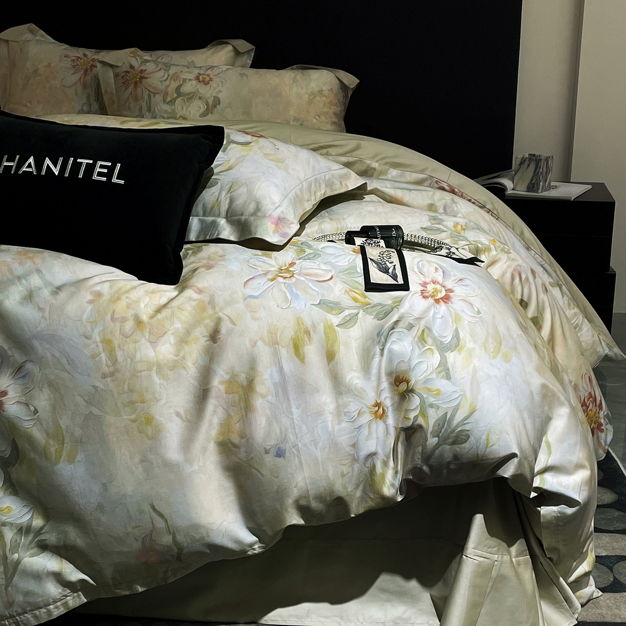 91家纺网 家纺一手货源 找家纺 大渔生活 2025新款贡缎长绒棉高品数码印花四件套 花锦奢眠