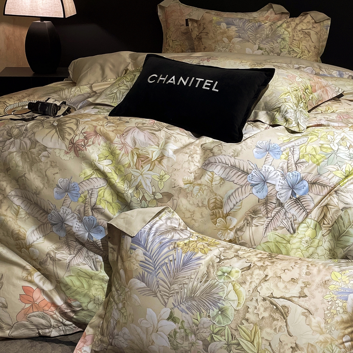 91家纺网 家纺一手货源 找家纺 大渔生活 2025新款贡缎长绒棉高品数码印花四件套 花屿织叶