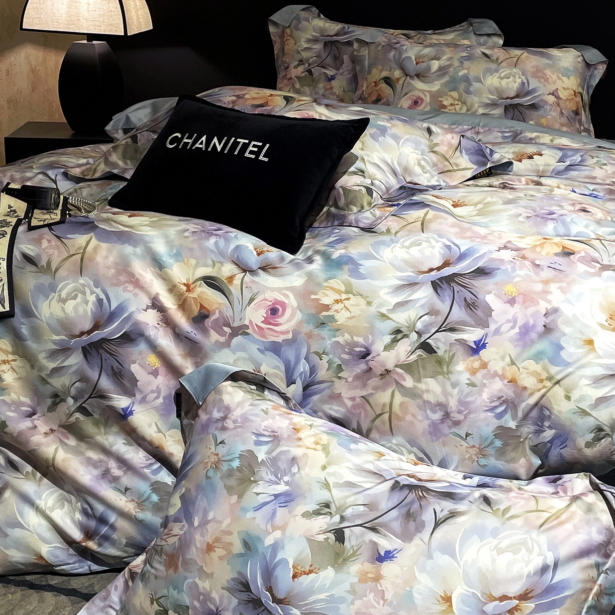 91家纺网 家纺一手货源 找家纺 大渔生活 2025新款贡缎长绒棉高品数码印花四件套 幻彩花眠