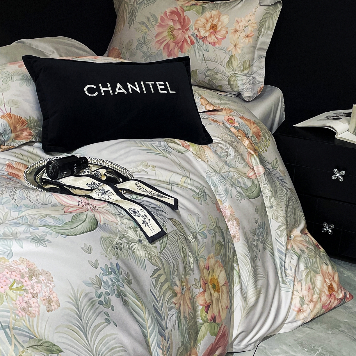 91家纺网 家纺一手货源 找家纺 大渔生活 2025新款贡缎长绒棉高品数码印花四件套 静若繁花