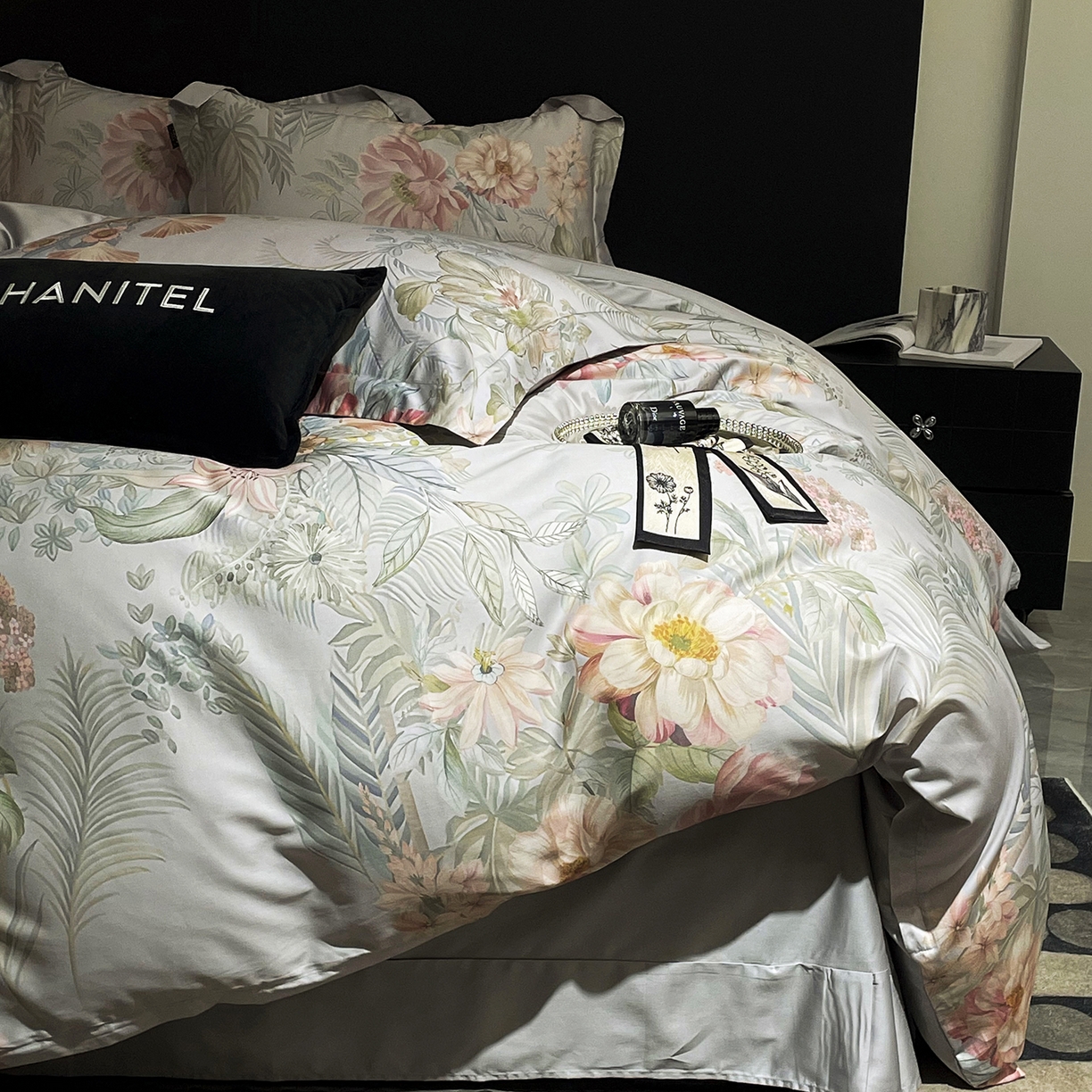 91家纺网 家纺一手货源 找家纺 大渔生活 2025新款贡缎长绒棉高品数码印花四件套 静若繁花