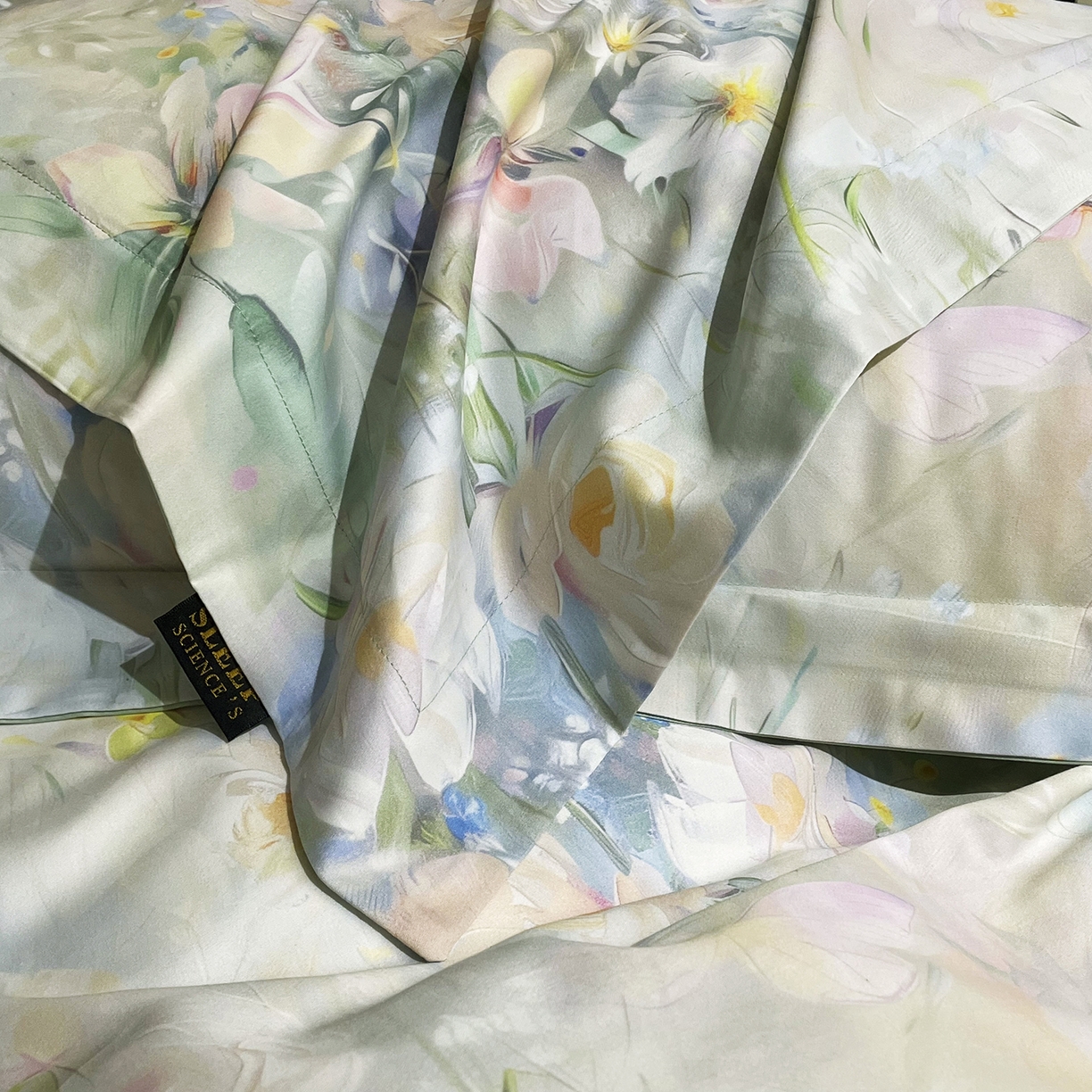 91家纺网 家纺一手货源 找家纺 大渔生活 2025新款贡缎长绒棉高品数码印花四件套 柔菌栀恋