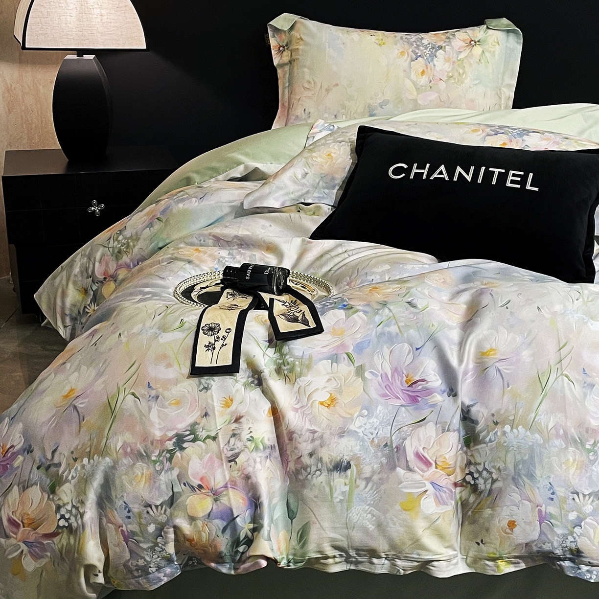 91家纺网 家纺一手货源 找家纺 大渔生活 2025新款贡缎长绒棉高品数码印花四件套 柔菌栀恋