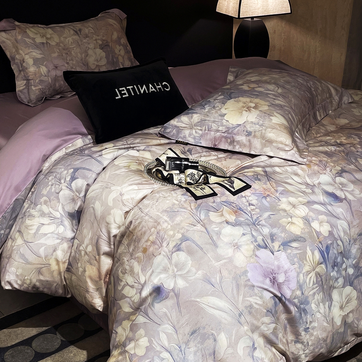 91家纺网 家纺一手货源 找家纺 大渔生活 2025新款贡缎长绒棉高品数码印花四件套 怡梦花韵