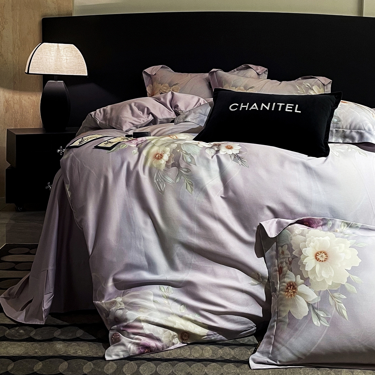 91家纺网 家纺一手货源 找家纺 大渔生活 2025新款贡缎长绒棉高品数码印花四件套 紫绫花梦