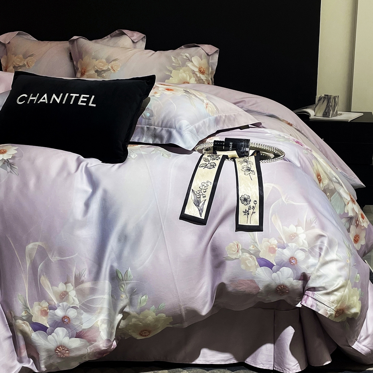 91家纺网 家纺一手货源 找家纺 大渔生活 2025新款贡缎长绒棉高品数码印花四件套 紫绫花梦