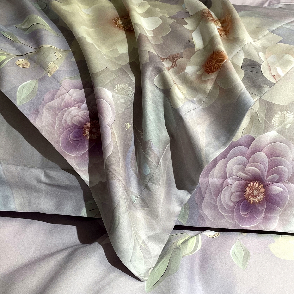 91家纺网 家纺一手货源 找家纺 大渔生活 2025新款贡缎长绒棉高品数码印花四件套 紫绫花梦