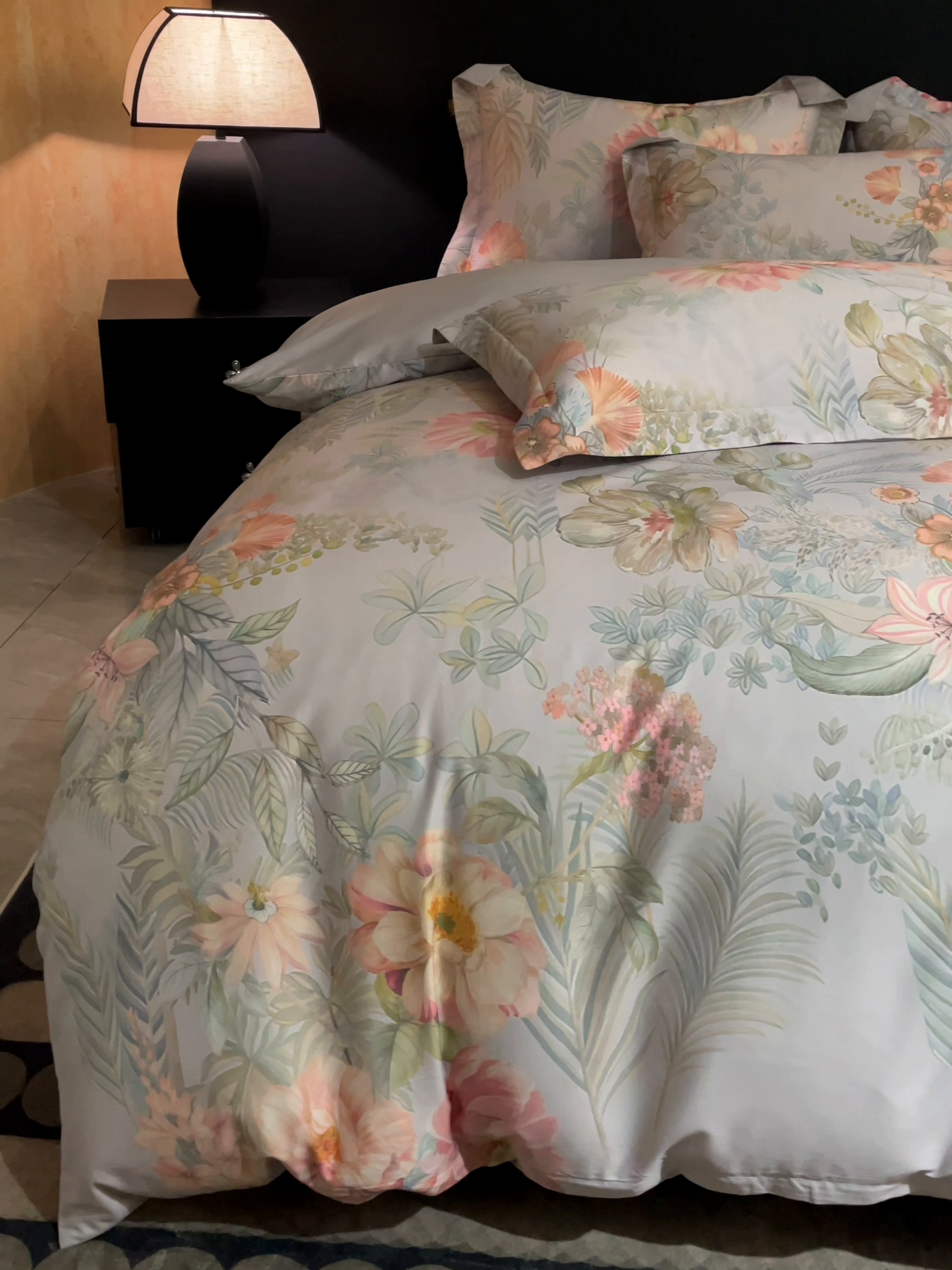 91家纺网 家纺一手货源 找家纺 大渔生活 2025新款贡缎长绒棉高品数码印花四件套 静若繁花