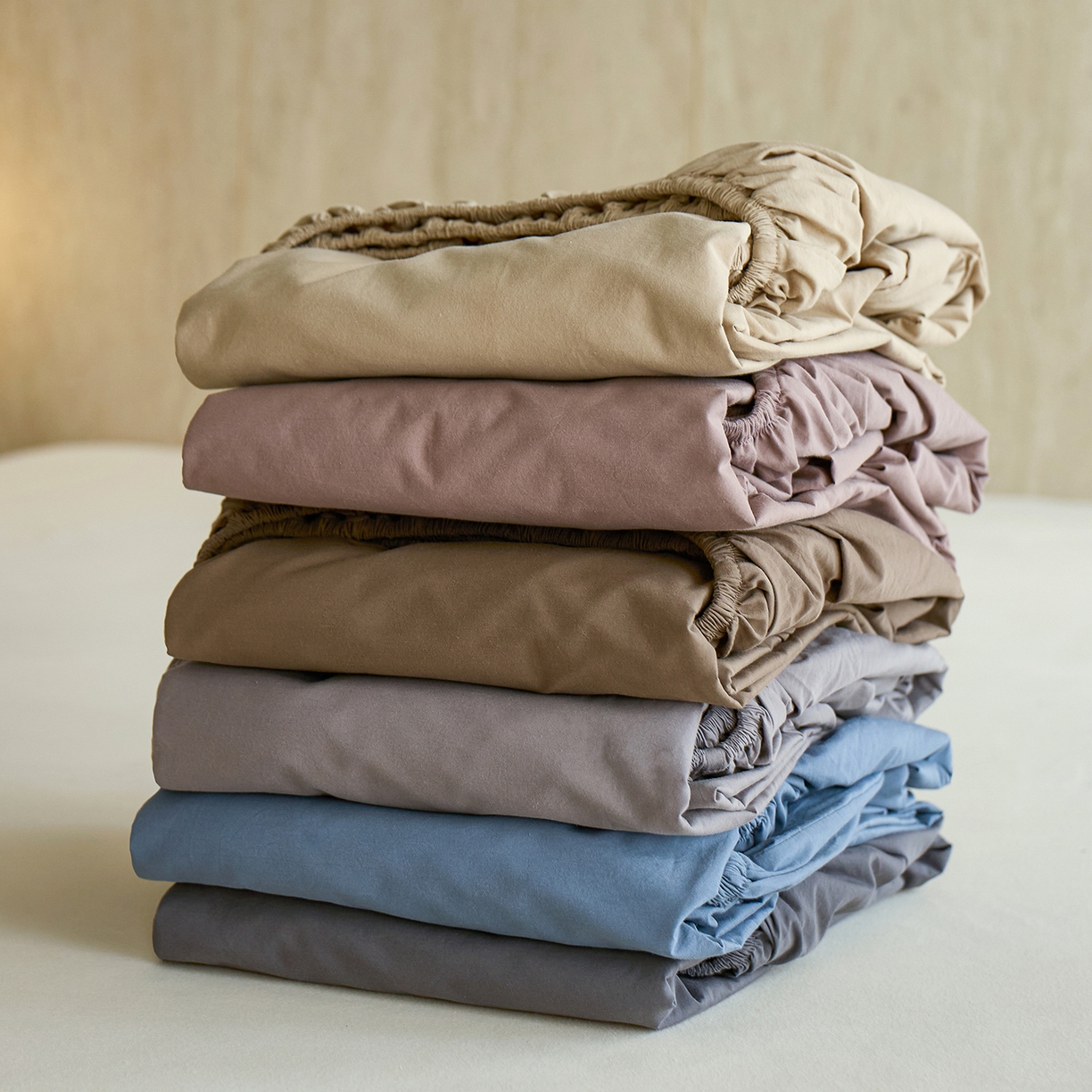 91家纺网 家纺一手货源 找家纺 轩和家居 2025新款全棉高支旧感砂洗长绒棉单床笠 组合