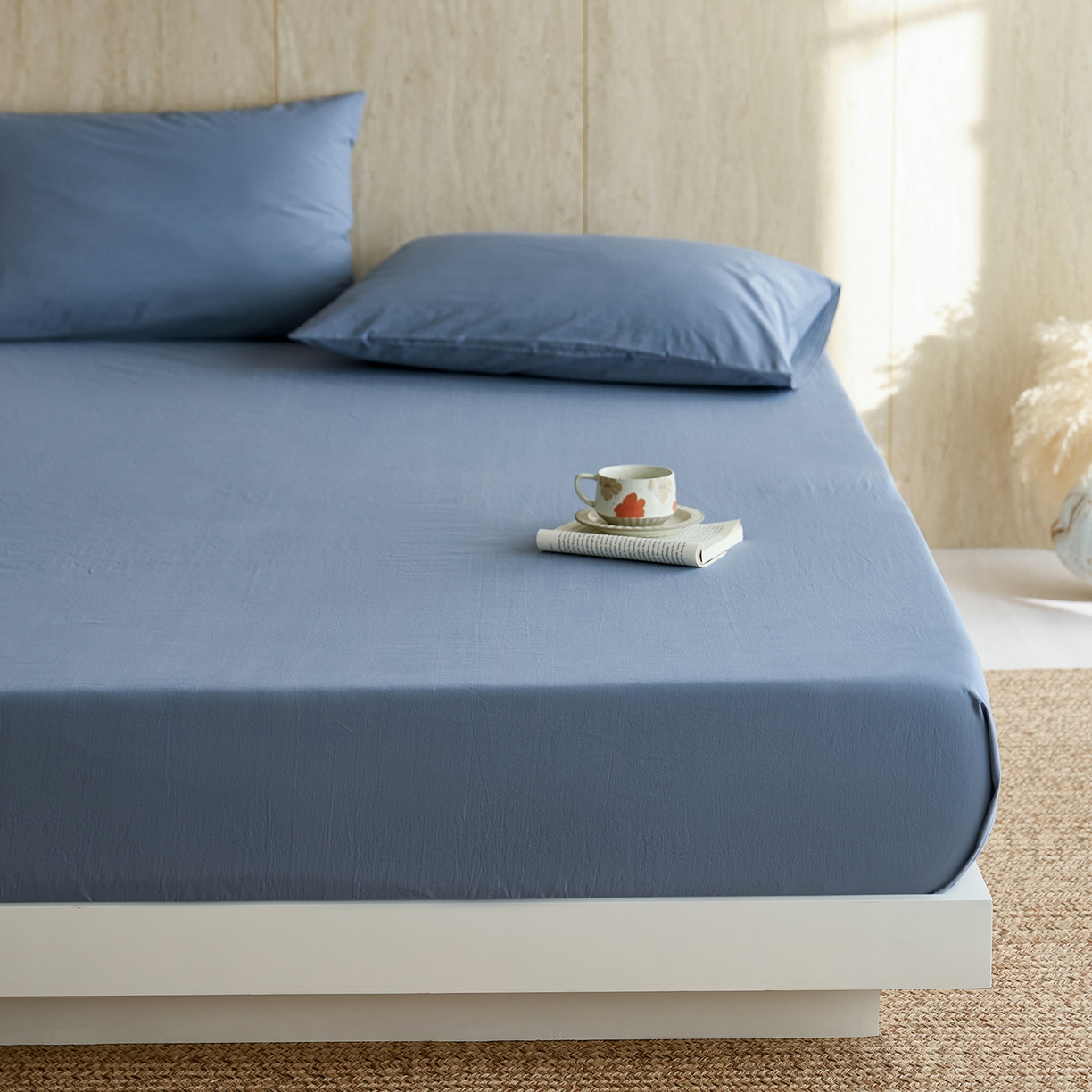 91家纺网 家纺一手货源 找家纺 轩和家居 2025新款全棉高支旧感砂洗长绒棉单床笠 霁兰色