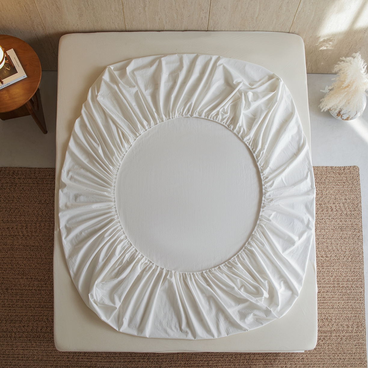 91家纺网 家纺一手货源 找家纺 轩和家居 2025新款全棉高支旧感砂洗长绒棉单床笠 浅云白