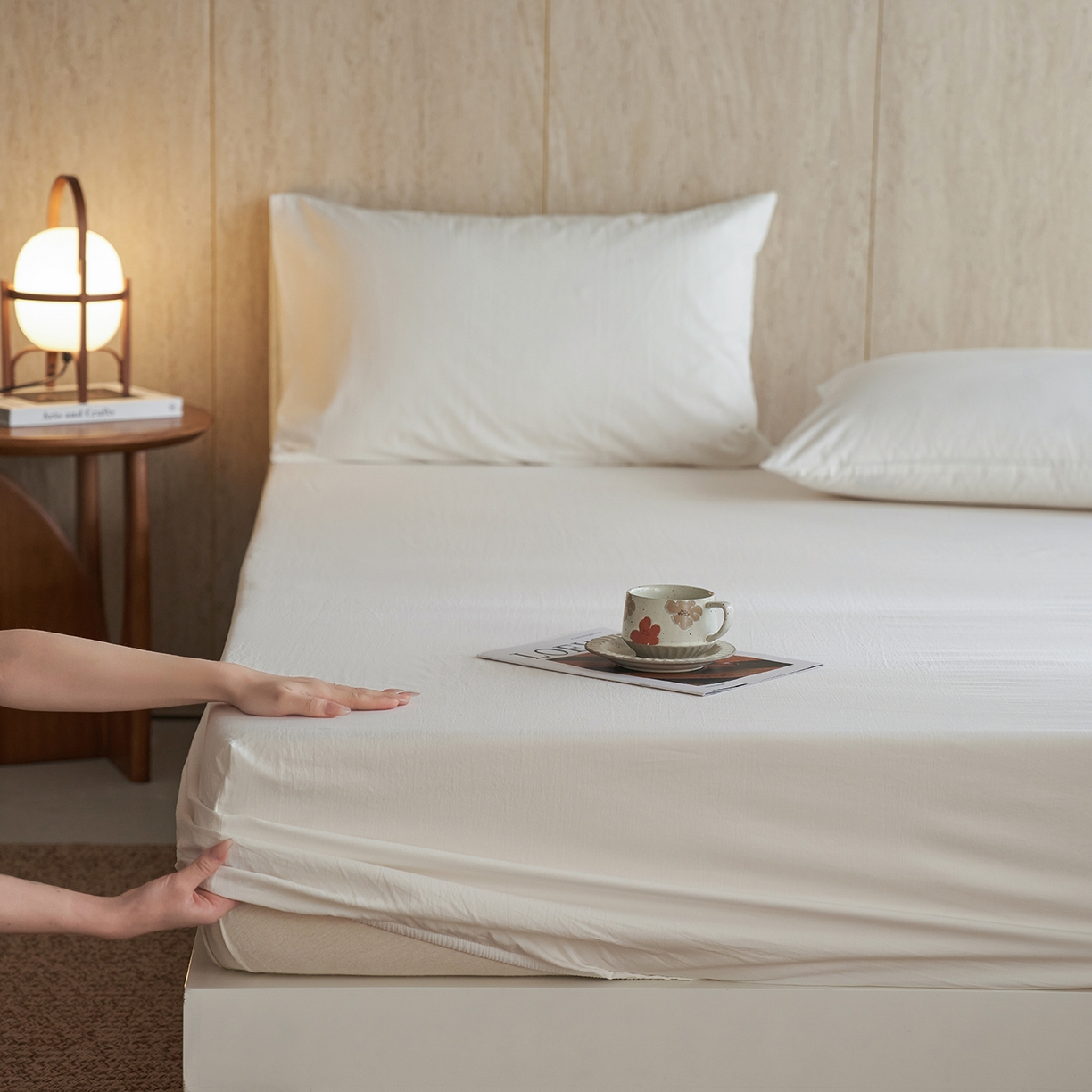 91家纺网 家纺一手货源 找家纺 轩和家居 2025新款全棉高支旧感砂洗长绒棉单床笠 浅云白