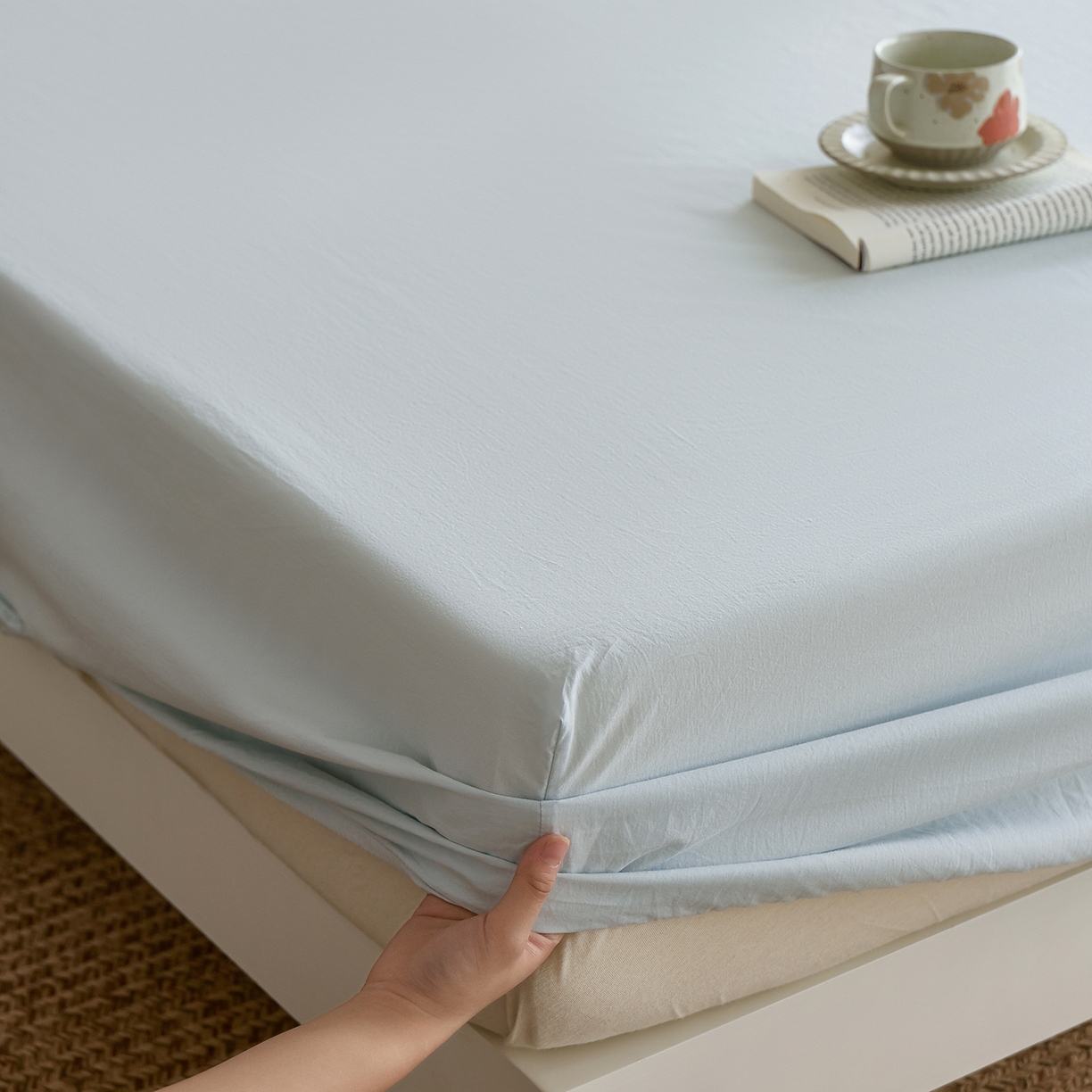 91家纺网 家纺一手货源 找家纺 轩和家居 2025新款全棉高支旧感砂洗长绒棉单床笠 天空蓝