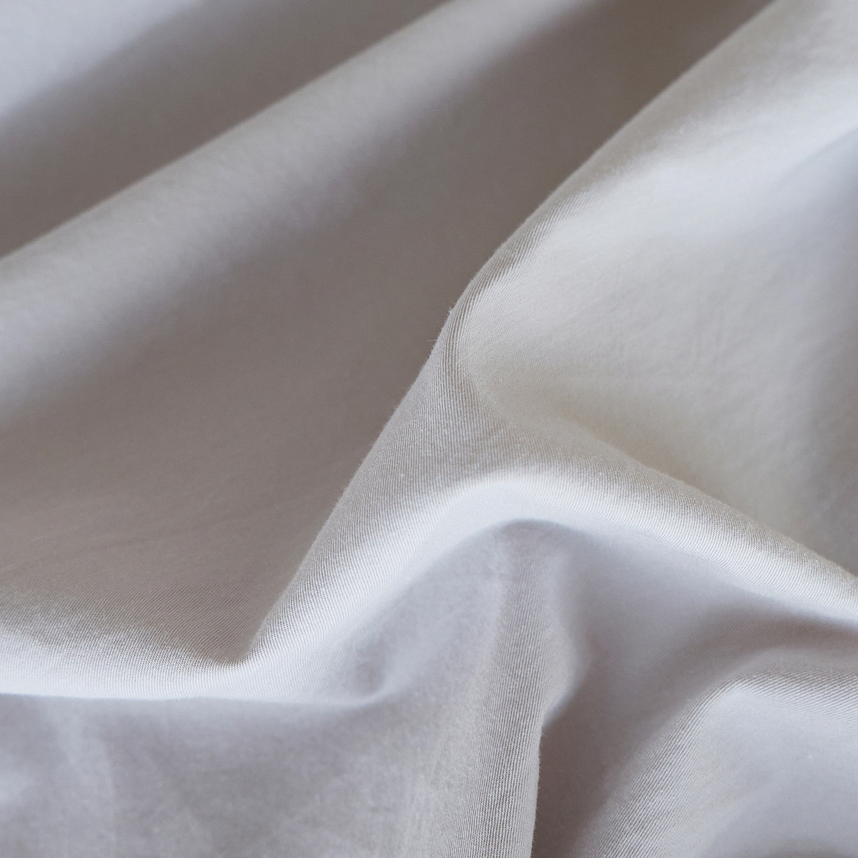 91家纺网 家纺一手货源 找家纺 轩和家居 2025新款全棉高支旧感砂洗长绒棉单床笠 细雨灰