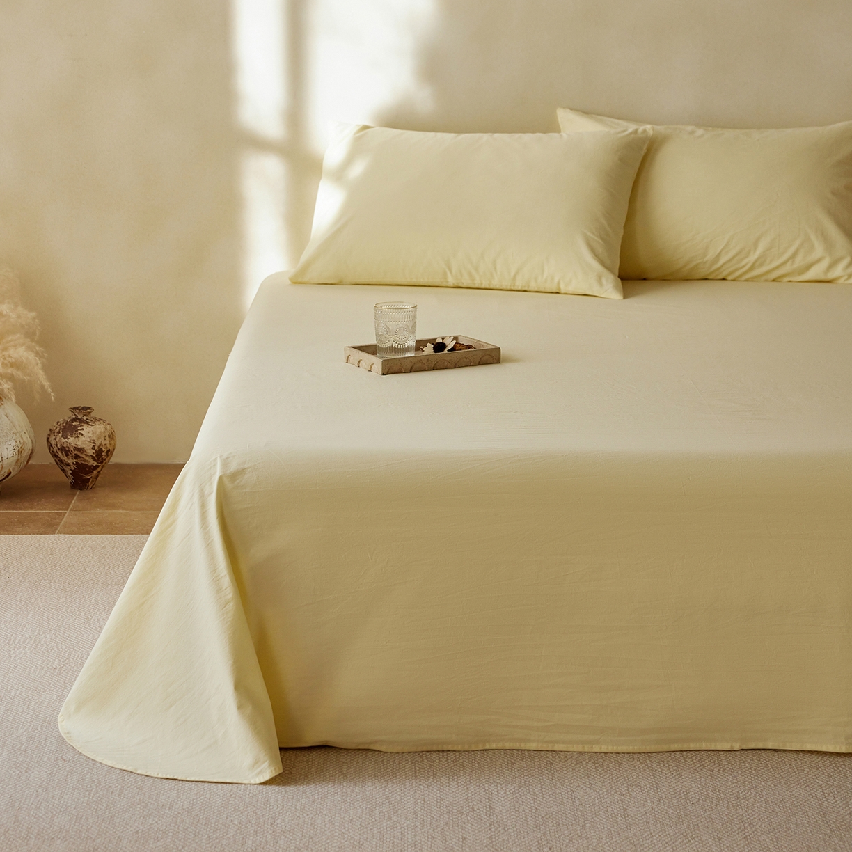 91家纺网 家纺一手货源 找家纺 轩和家居 2025新款全棉高支旧感砂洗长绒棉单床单 淡黄色