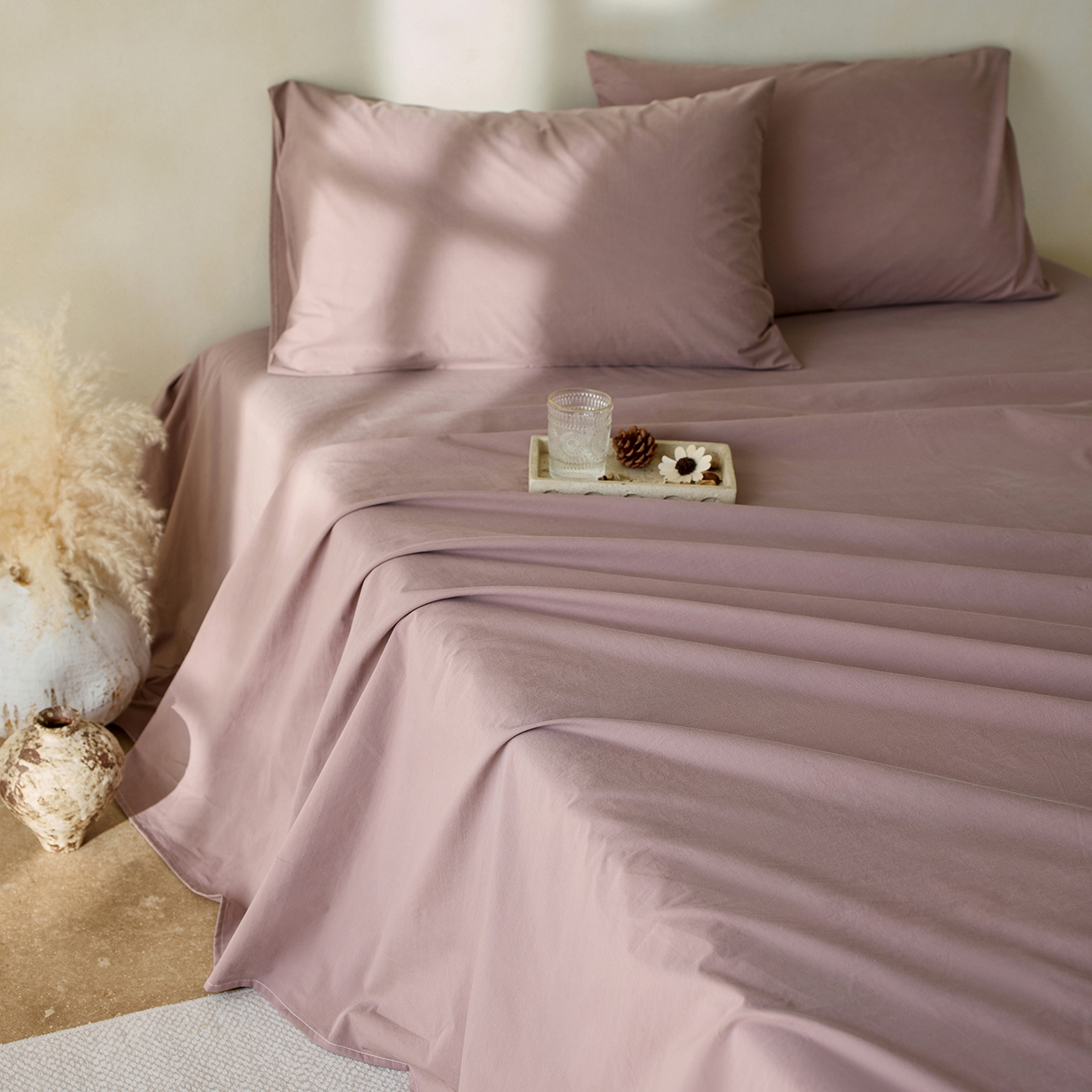 91家纺网 家纺一手货源 找家纺 轩和家居 2025新款全棉高支旧感砂洗长绒棉单床单 豆沙色