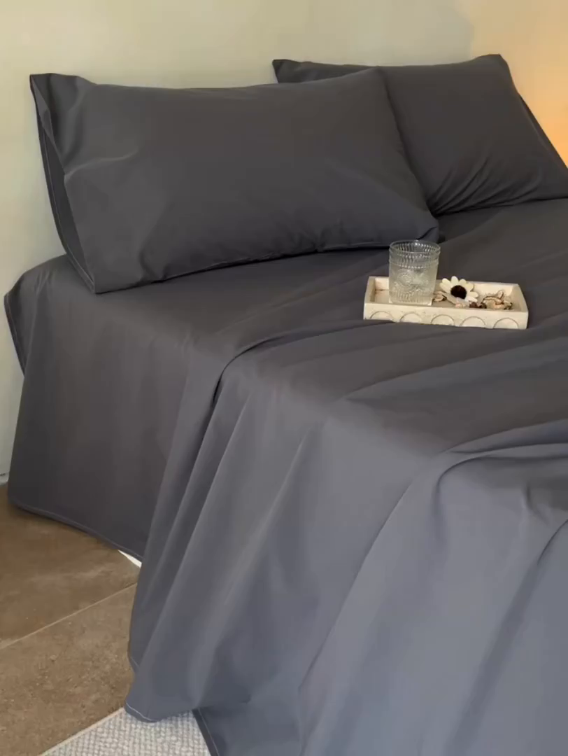 91家纺网 家纺一手货源 找家纺 轩和家居 2025新款全棉高支旧感砂洗长绒棉单床单 墨染灰