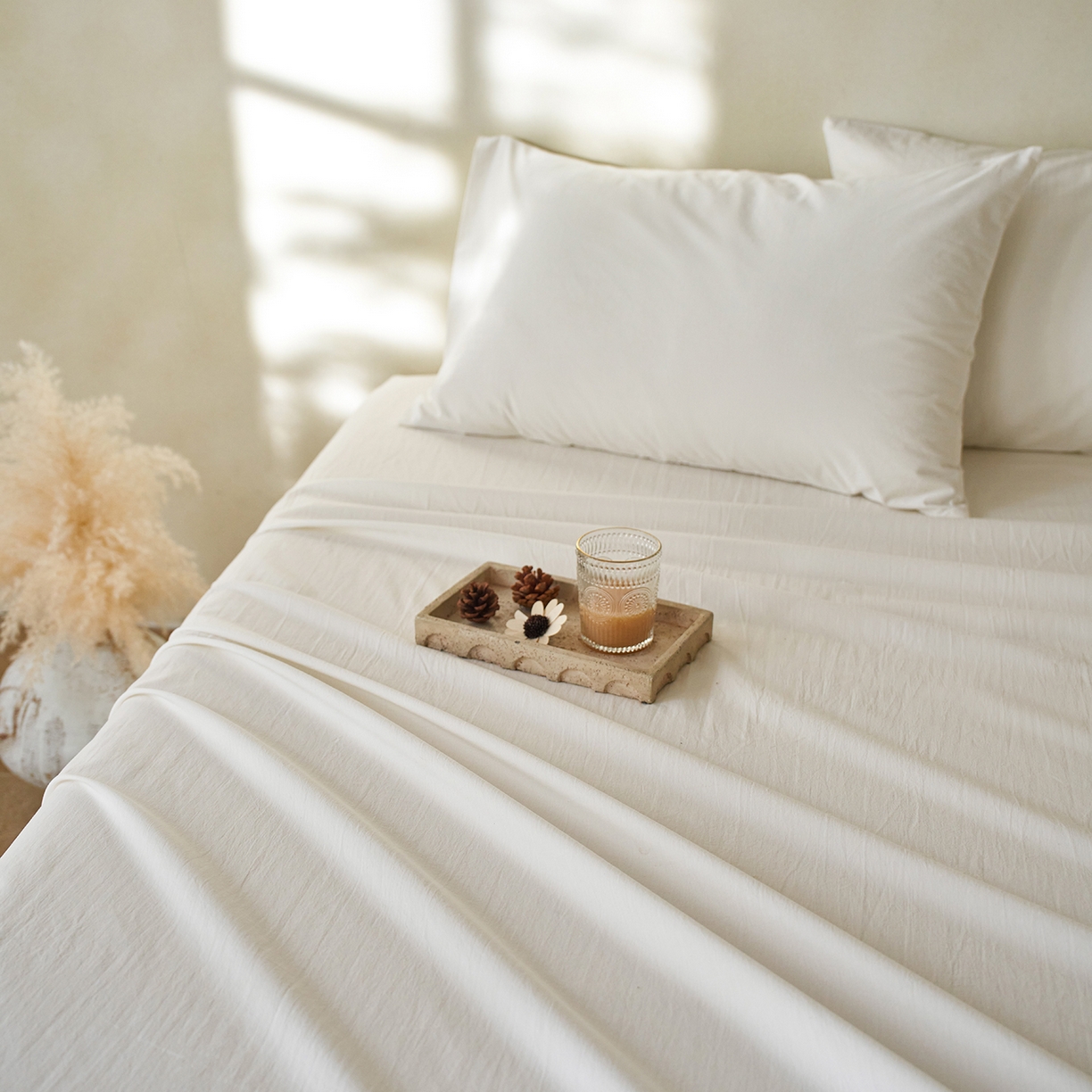 91家纺网 家纺一手货源 找家纺 轩和家居 2025新款全棉高支旧感砂洗长绒棉单床单 浅云白