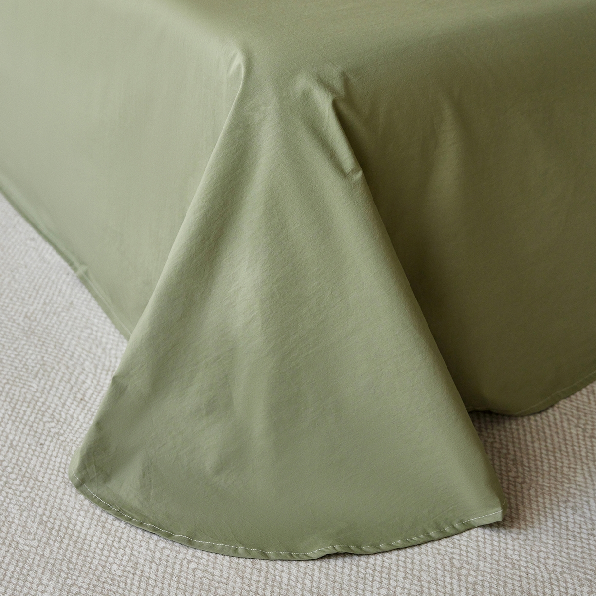 91家纺网 家纺一手货源 找家纺 轩和家居 2025新款全棉高支旧感砂洗长绒棉单床单 青绿色