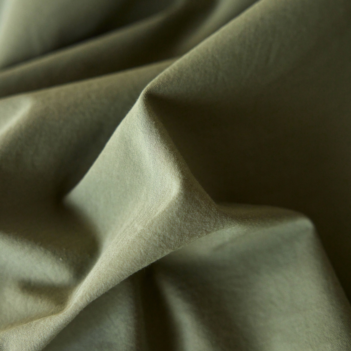 91家纺网 家纺一手货源 找家纺 轩和家居 2025新款全棉高支旧感砂洗长绒棉单床单 青绿色