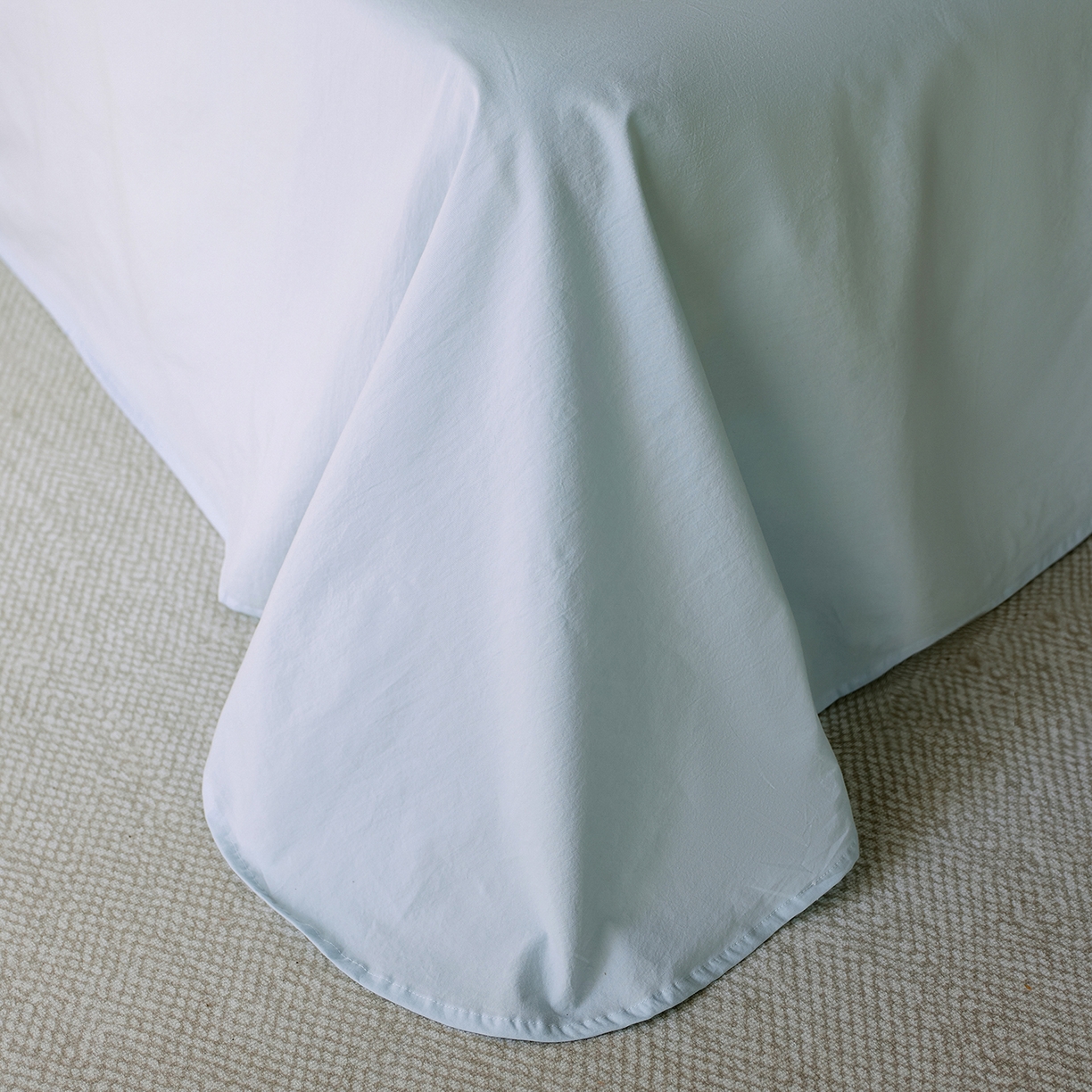 91家纺网 家纺一手货源 找家纺 轩和家居 2025新款全棉高支旧感砂洗长绒棉单床单 天空蓝